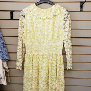 Vintage Lace Tea Dress small to medium fit Sweet Daisy/Cornflower Yellow